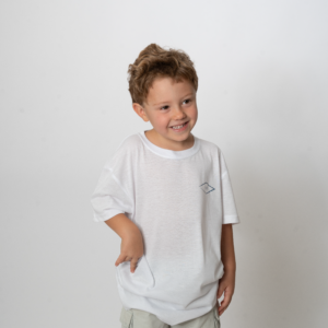 CAMISETA NIÑO DE MANGA CORTA, TABLAS